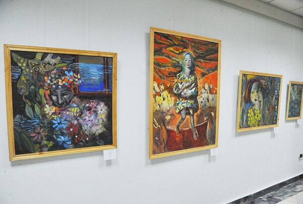 Выставка Бахтияра Серекеева открылась в музее имени Савицкого - Sputnik Узбекистан