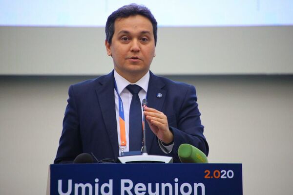 В Ташкенте впервые прошел форум выпускников фонда Умид - Sputnik Узбекистан