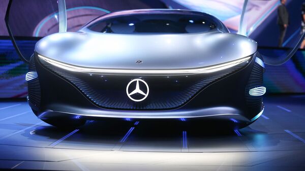 Симбиотический электрокар: в Mercedes-Benz представили безумную новинку - Sputnik Узбекистан