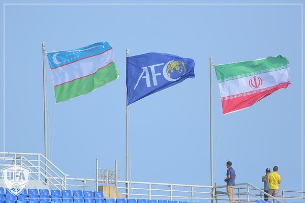 Узбекистан вступает в борьбу на чемпионате Азии по футболу Узбекистан вступает в борьбу на чемпионате Азии по футболу - Sputnik Узбекистан