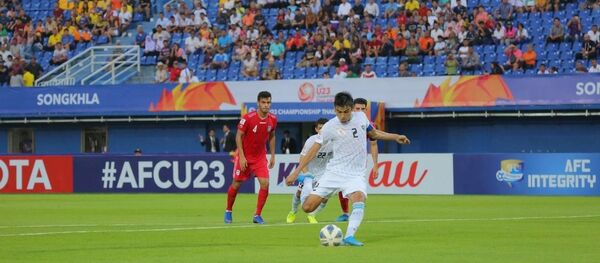 Олимпийская команда Узбекистана провела свой первый матч против соперников из Ирана. Олимпийская команда Узбекистана провела свой первый матч против соперников из Ирана. - Sputnik Ўзбекистон