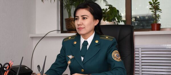 Замначальника управления профилактики правонарушений ГУВД Ташкента, инспектор по вопросам женщин майор Максуда Хужаназарова - Sputnik Узбекистан