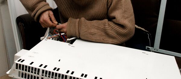 Ремонт неисправного прибора отопления Ремонт неисправного прибора отопления - Sputnik Узбекистан