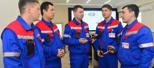 Работников скорой тоже могут снабдит боди-камерами Работников скорой тоже могут снабдит боди-камерами - Sputnik Ўзбекистон