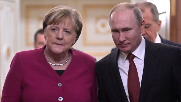 Встреча президента РФ В. Путина с канцлером Германии А. Меркель - Sputnik Узбекистан