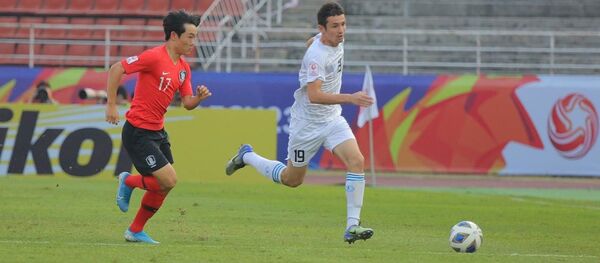 Матч третьего тура группового этапа ЧА по футболу U-23 между Узбекистаном и Южной Кореей Матч третьего тура группового этапа ЧА по футболу U-23 между Узбекистаном и Южной Кореей - Sputnik Ўзбекистон