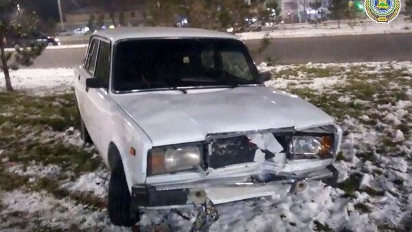 В Ташкенте пьяный водитель насмерть сбил на обочине женщину - Sputnik Узбекистан