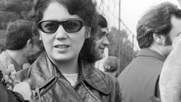 Аида Юнусова на VII Всесоюзном кинофестивале. 12-19 апреля 1974 года - Sputnik Узбекистан