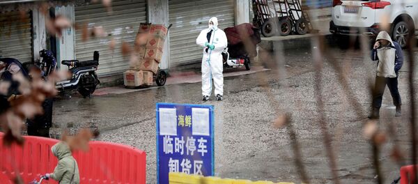 Zakritiy rinok moreproduktov v Uxane, provinsiya Xubey - Sputnik O‘zbekiston