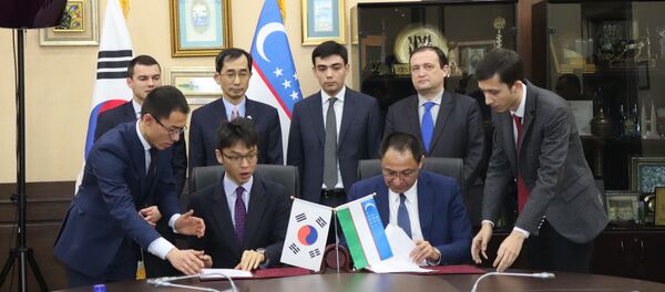 Подписание соглашения Подписание соглашения - Sputnik Узбекистан