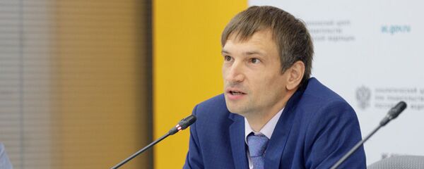 Директор Центра изучения мировых энергетических рынков ВШЭ Вячеслав Кулагин Директор Центра изучения мировых энергетических рынков ВШЭ Вячеслав Кулагин - Sputnik Узбекистан