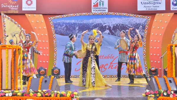 Международный фестиваль ремесленничества Surajkund Mela - Sputnik Узбекистан