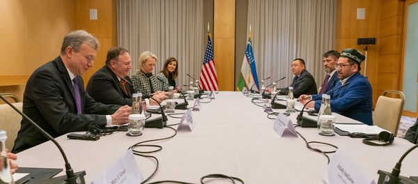 Майк Помпео встретился с религиозными лидерами в Ташкенте - Sputnik Ўзбекистон