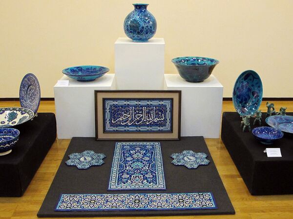 Работы Рустама Усманова (Ришта, Фергнаская область) Работы Рустама Усманова (Ришта, Фергнаская область) - Sputnik Узбекистан