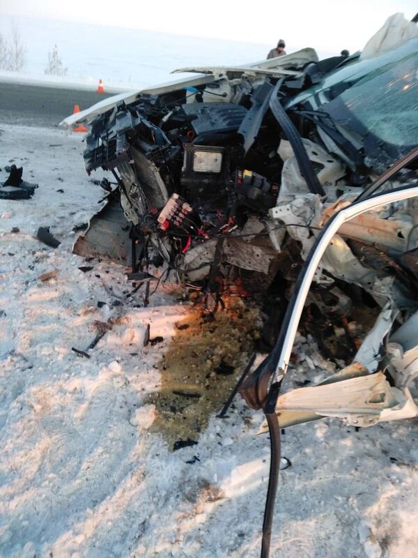 В Челябинской области в результате жуткого ДТП погибла узбекистанка - МИД В Челябинской области в результате жуткого ДТП погибла узбекистанка - МИД - Sputnik Узбекистан