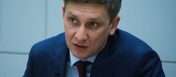 Замдекана высшей школы современных социальных наук МГУ имени Ломоносова Александр Гребенюк - Sputnik Узбекистан