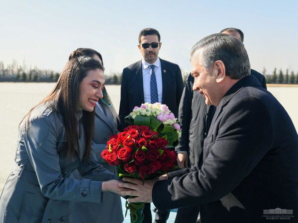 Нужно отметить, что это второй визит Шавката Мирзиёева в Турцию. До этого глава государства официально посещал в Турцию в конце октября 2017 года. - Sputnik Узбекистан