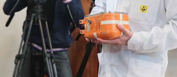 Началась расшифровка черных ящиков СУ-24М Началась расшифровка черных ящиков СУ-24М - Sputnik Узбекистан