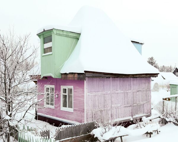 Деревянный домик в Архангельской области - Sputnik Узбекистан