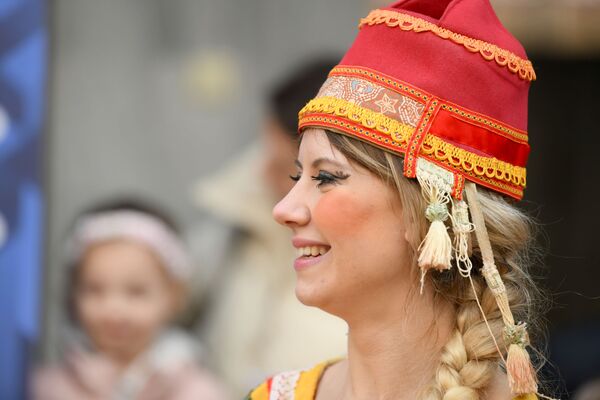 Празднование Широкой Масленицы в Ташкенте - Sputnik Узбекистан