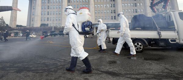 Профилактические меры против распространения коронавируса в Сеуле Профилактические меры против распространения коронавируса в Сеуле - Sputnik Ўзбекистон
