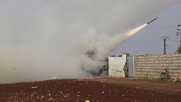 Турецкие солдаты выпустили ракету по позициям сирийского правительства в провинции Идлиб - Sputnik Узбекистан
