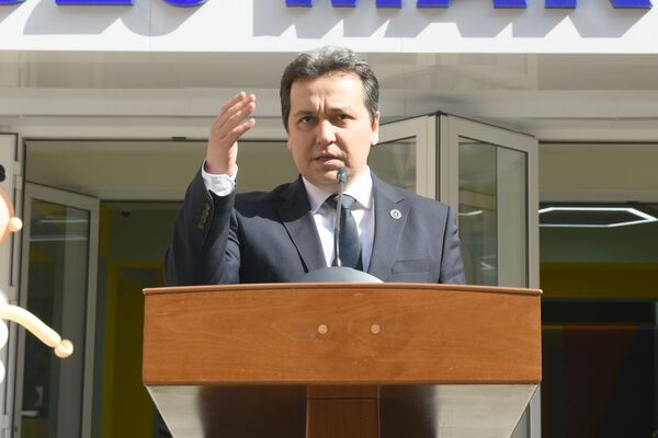 Министр народного образования Шерзод Шерматов - Sputnik Узбекистан