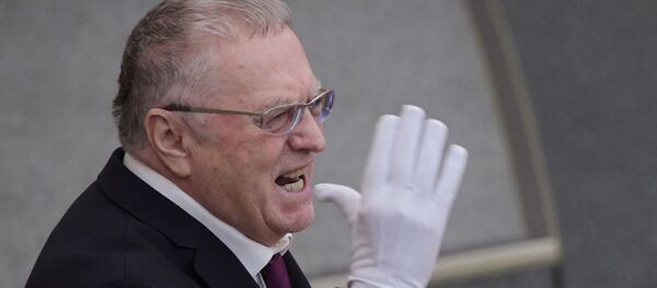 Руководитель фракции ЛДПР в Государственной Думе РФ Владимир Жириновский выступает на пленарном заседании Госдумы РФ. - Sputnik Ўзбекистон