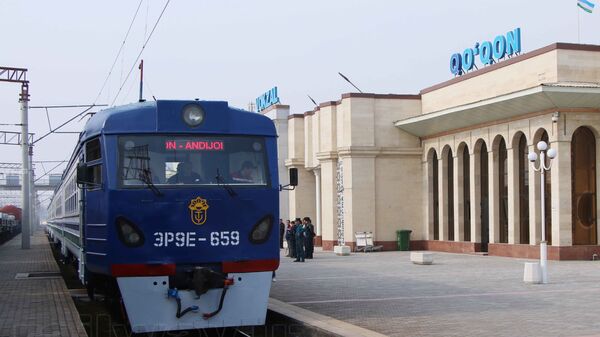 Состоялась церемония запуска междугороднего рейса “Андижан – Коканд – Андижан” на обновлённых электричках со всеми удобствами для пассажиров - Sputnik Узбекистан