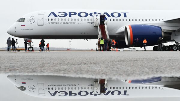 Dalnemagistralniy shirokofuzelyajniy passajirskiy samolet Airbus A350-900 aviakompanii Aeroflot - Sputnik O‘zbekiston