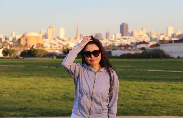 Путь к успеху через Афганистан: как айтишница из Кыргызстана покоряла США - Sputnik Узбекистан