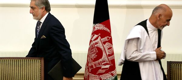 Абдулла Абдулла  и Ашраф Гани Абдулла Абдулла  и Ашраф Гани - Sputnik Ўзбекистон