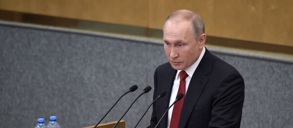 Президент РФ В. Путин принял участие в пленарном заседании Госдумы РФ Президент РФ В. Путин принял участие в пленарном заседании Госдумы РФ - Sputnik Ўзбекистон