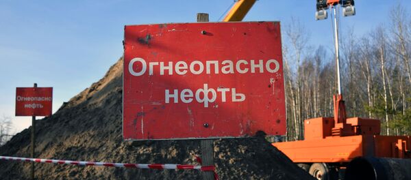 Нефтепровод Дружба в Гомельской области Нефтепровод Дружба в Гомельской области - Sputnik Ўзбекистон