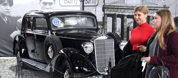 Открытие выставки ретро-автомобилей Олдтаймер-Галерея Открытие выставки ретро-автомобилей Олдтаймер-Галерея - Sputnik Ўзбекистон