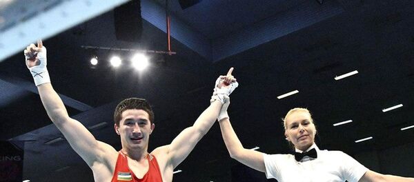 Элнур Абдураимов провел финальный бой Элнур Абдураимов провел финальный бой - Sputnik Ўзбекистон