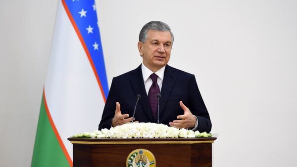 Президент Шавкат Мирзиёев прокомментировал рост цен на автомобили - Sputnik Узбекистан