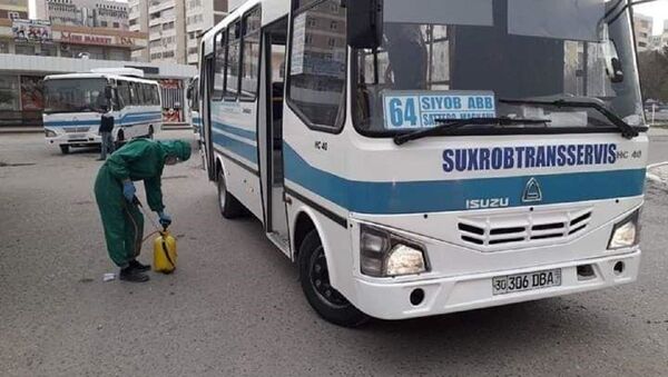 Dezinfeksiya  obshestvennogo transporta v Samarkandskoy oblasti - Sputnik O‘zbekiston