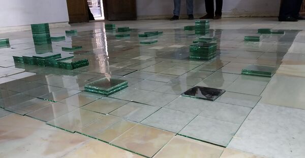 Хрупкость воздуха и сила памяти: чем поразила выставка Живые мысли в Бухаре Хрупкость воздуха и сила памяти: чем поразила выставка Живые мысли в Бухаре - Sputnik Узбекистан