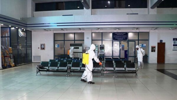 Дезинфекция в Узбекистане: как предотвращается распространение вируса - фото - Sputnik Узбекистан