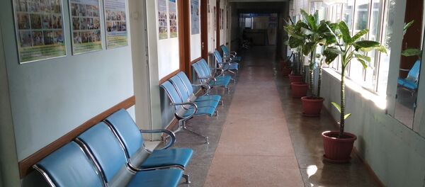 Одна из стоматологических поликлиник. Пациентов во время карантина стало меньше. Одна из стоматологических поликлиник. Пациентов во время карантина стало меньше. - Sputnik Ўзбекистон