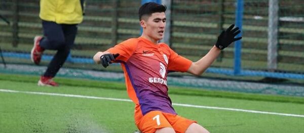 Жасур Яхшибоев забил два мяча в матче Энергетик-БГУ - БАТЭ  - Sputnik Узбекистан