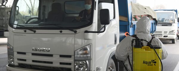 Контрольно пропускной пункт Рохат при въезде в Ташкент Контрольно пропускной пункт Рохат при въезде в Ташкент - Sputnik Ўзбекистон