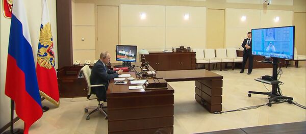 Саммит новой эпохи: Владимир Путин принял участие в видеоконференции лидеров G20 - Sputnik Узбекистан