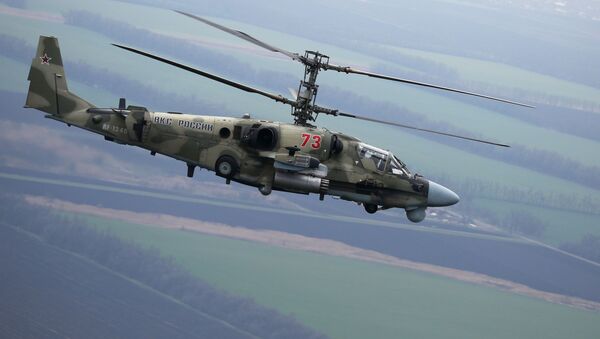 Вертолет Ка-52 Аллигатор во время летно-тактических учений в Краснодарском крае - Sputnik Ўзбекистон