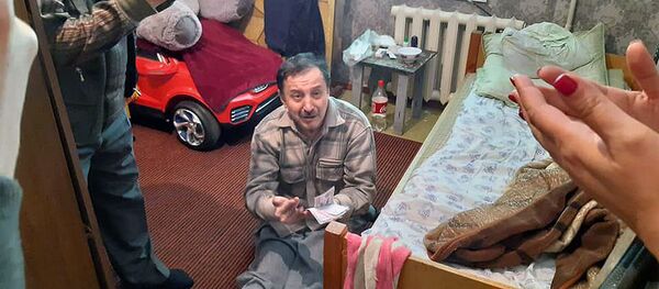 Одинокие пожилые люди - Sputnik Узбекистан