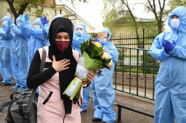 Выздоровели еще четверо заболевших коронавирусом - Sputnik Узбекистан