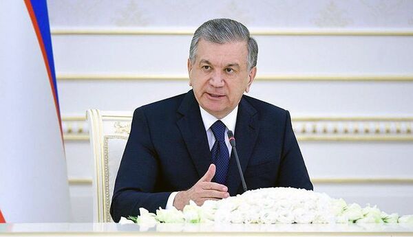 Мирзиёев утвердил антикризисные меры по противодействию коронавирусу - Sputnik Узбекистан