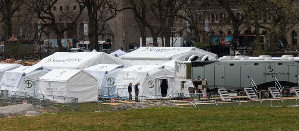 Полевой госпиталь в Центральном парке Нью-Йорка Полевой госпиталь в Центральном парке Нью-Йорка - Sputnik Ўзбекистон