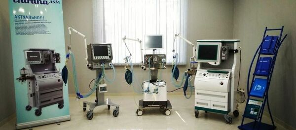 В Узбекистане начнут производить аппараты искусственной вентиляции легких - Sputnik Узбекистан